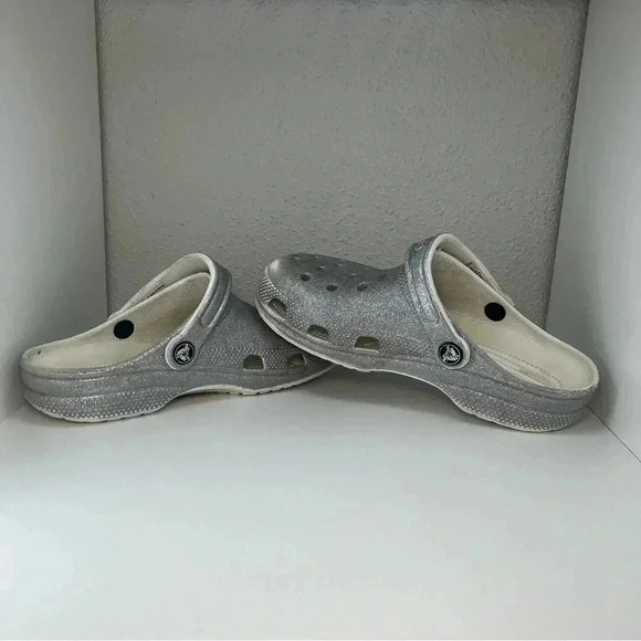 Crocs Classic Glitter II Clog Shoe 'Silver' Size Men's 4 /Women's 6 - Picture 6 of 10